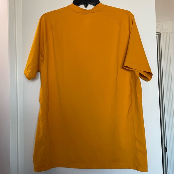 The North Face men’s tee - Picture 4 of 5